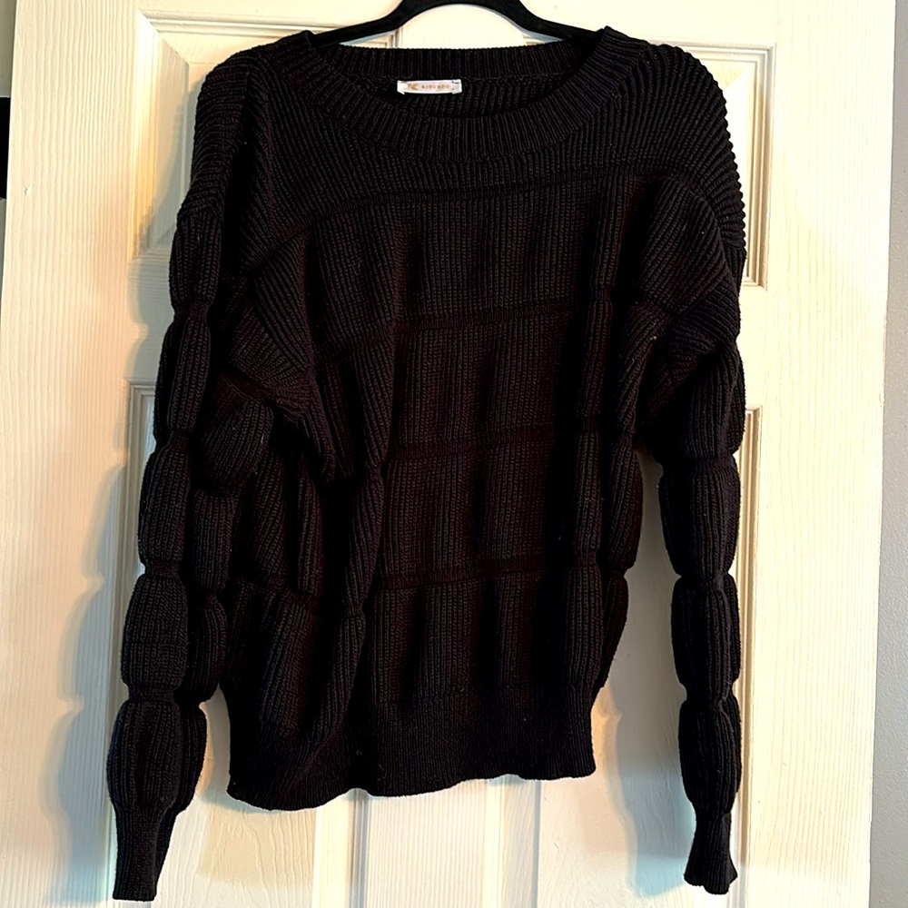 Black long sleeve  sweater